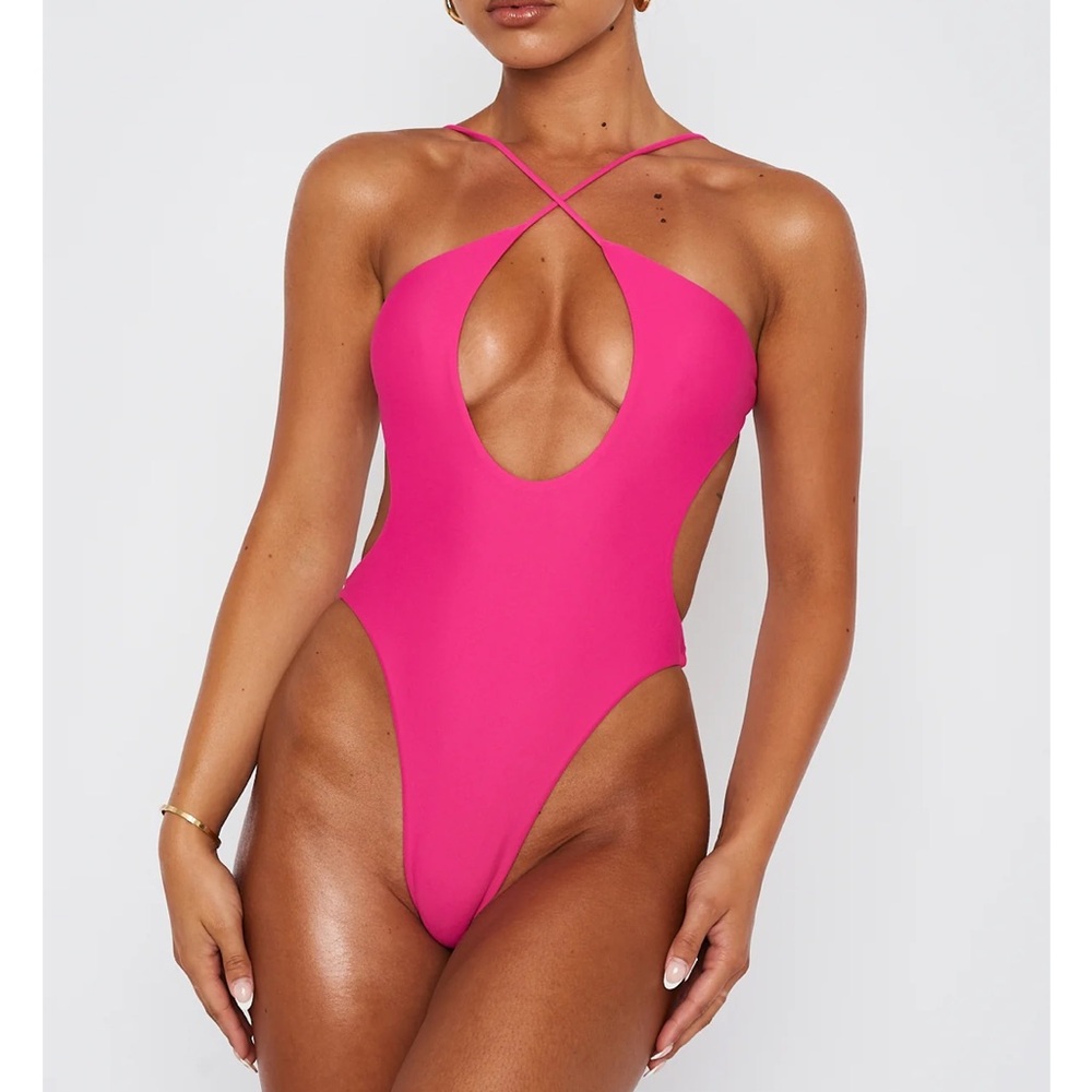 White fox Colombia one piece
